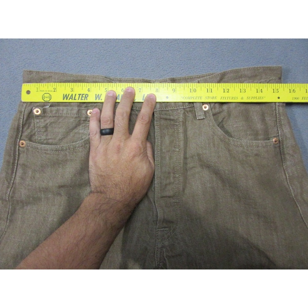 Levis 501 Jeans Mens 33x34 Brown Button Fly White Oak Cone Denim Straight Shrunk - Picture 9 of 16